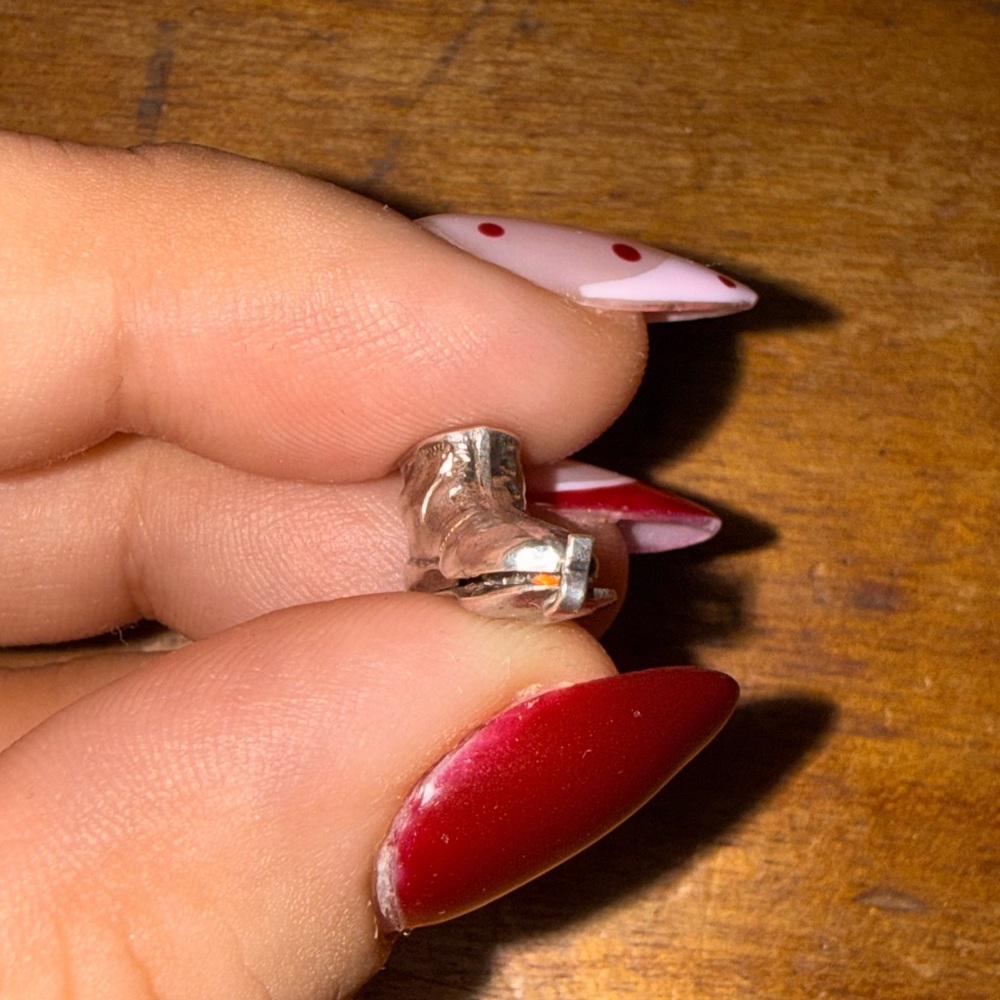 Vintage sterling Silver shoe charm (charm opens) - Picture 4 of 4
